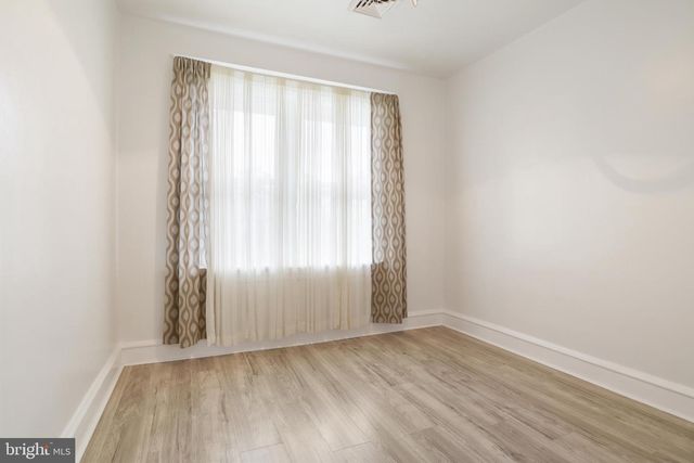 1055 LOUISE AVE, Lancaster, PA 17601