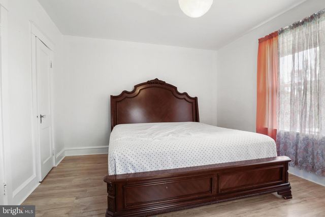 1055 LOUISE AVE, Lancaster, PA 17601