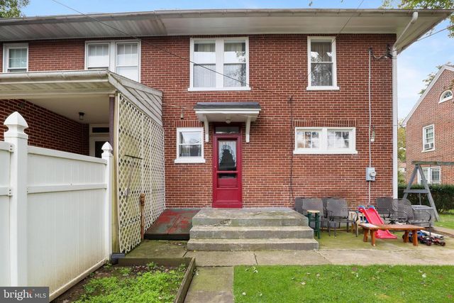 1055 LOUISE AVE, Lancaster, PA 17601