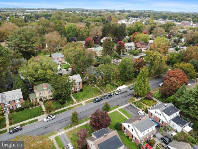 1055 LOUISE AVE, Lancaster, PA 17601