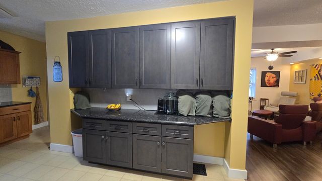 426 S Webster Street, Bellevue Village, MI 49021