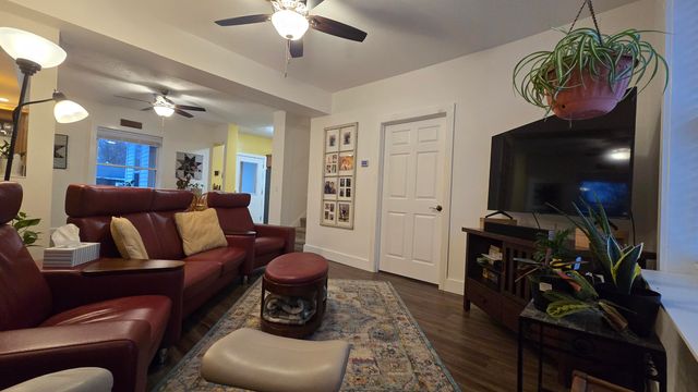 426 S Webster Street, Bellevue Village, MI 49021