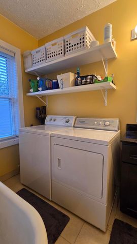 426 S Webster Street, Bellevue Village, MI 49021