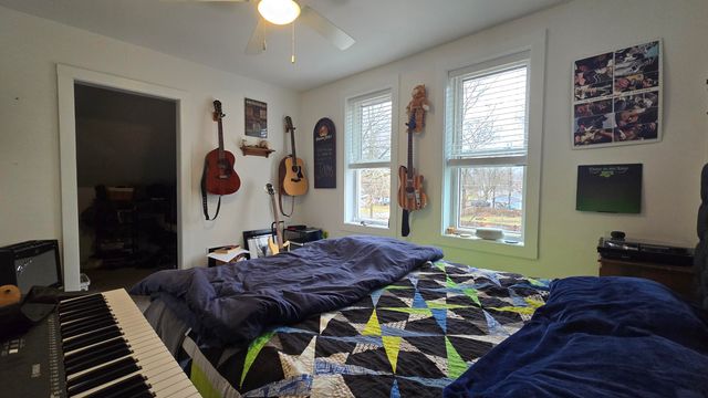 426 S Webster Street, Bellevue Village, MI 49021