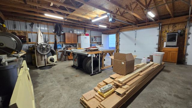 426 S Webster Street, Bellevue Village, MI 49021