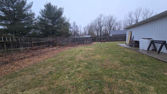 426 S Webster Street, Bellevue Village, MI 49021