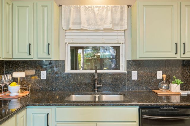 112 NE Walton Drive, Fort Walton Beach, FL 32548