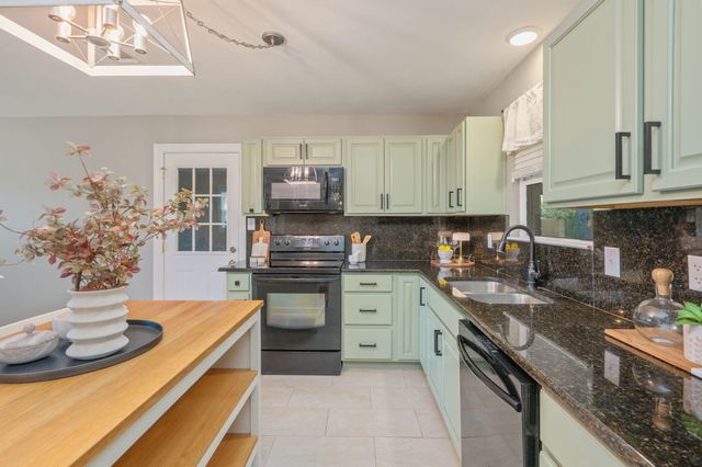 112 NE Walton Drive, Fort Walton Beach, FL 32548