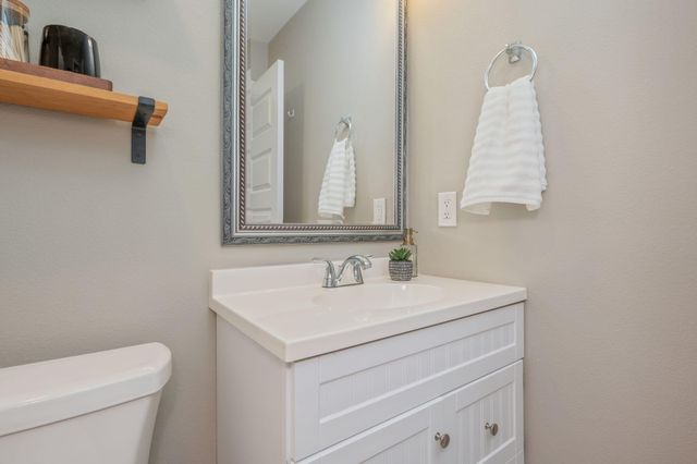 112 NE Walton Drive, Fort Walton Beach, FL 32548