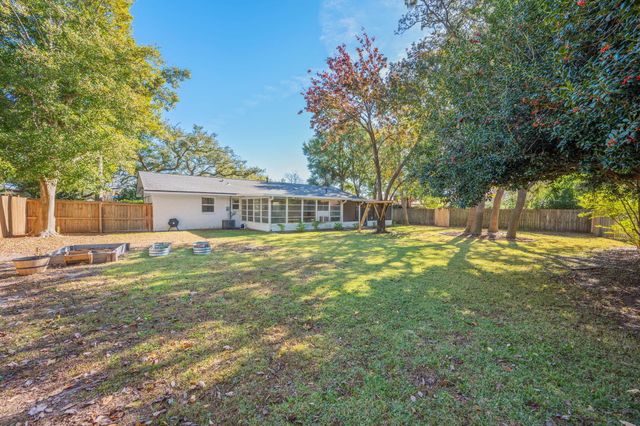 112 NE Walton Drive, Fort Walton Beach, FL 32548