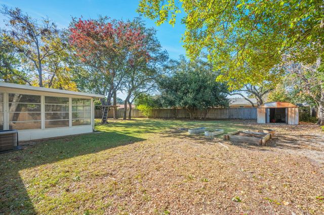 112 NE Walton Drive, Fort Walton Beach, FL 32548