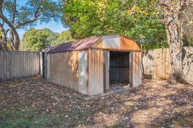 112 NE Walton Drive, Fort Walton Beach, FL 32548