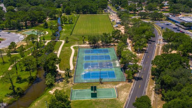 112 NE Walton Drive, Fort Walton Beach, FL 32548