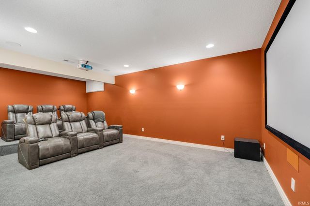 4906 N 100 W, Uniondale, IN 46791