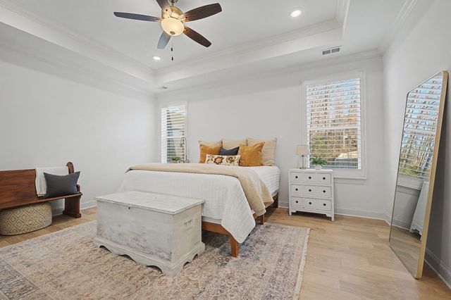 7208 Adenborough Dr, Fairview, TN 37062