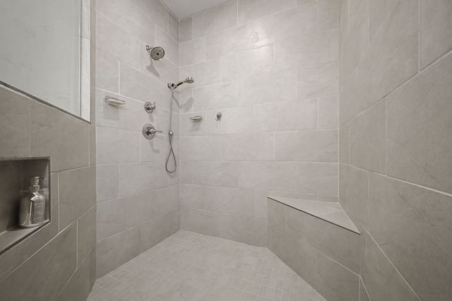 7208 Adenborough Dr, Fairview, TN 37062