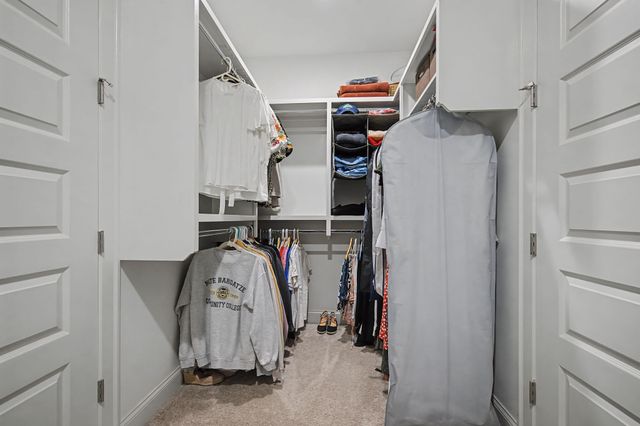 7208 Adenborough Dr, Fairview, TN 37062