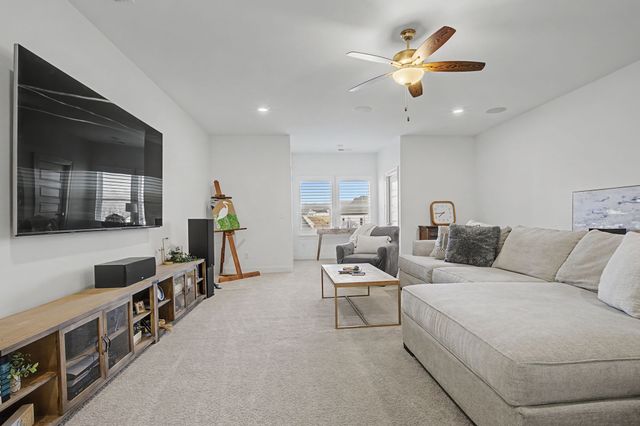 7208 Adenborough Dr, Fairview, TN 37062