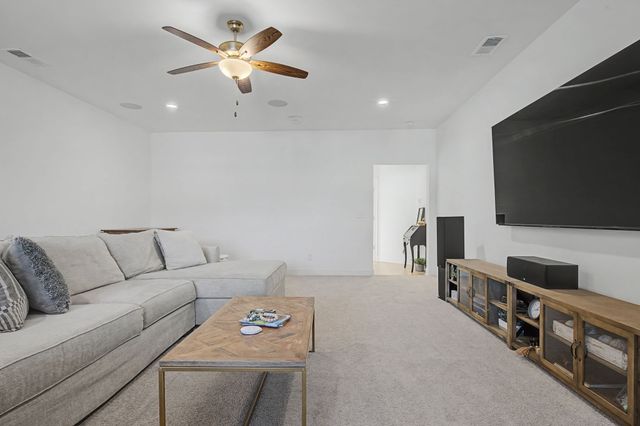 7208 Adenborough Dr, Fairview, TN 37062