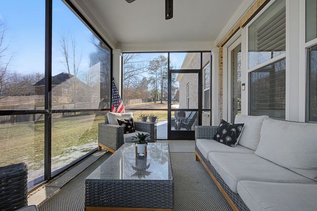 7208 Adenborough Dr, Fairview, TN 37062