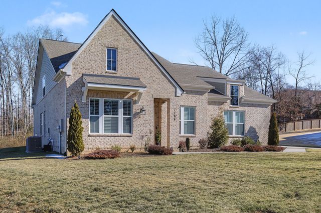 7208 Adenborough Dr, Fairview, TN 37062