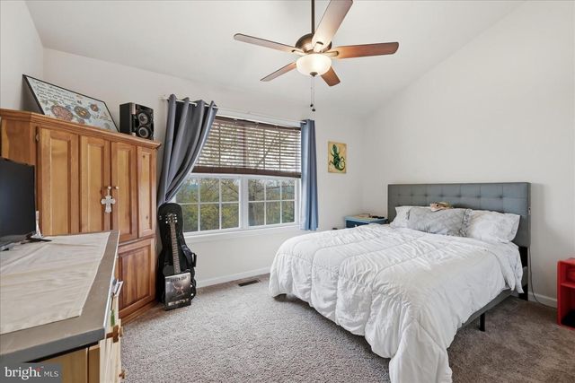 379 JURA DR, Hedgesville, WV 25427