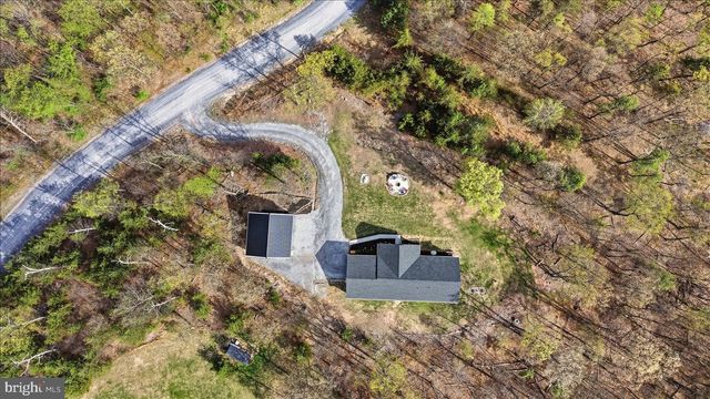 379 JURA DR, Hedgesville, WV 25427