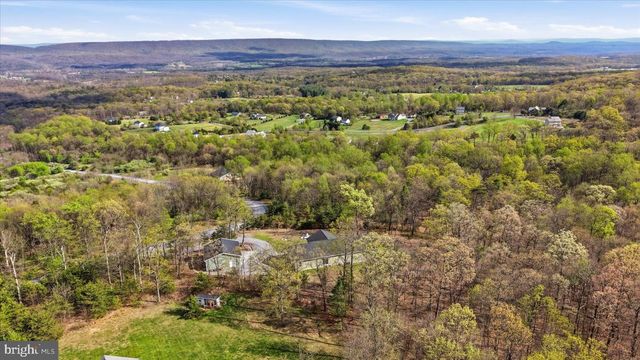 379 JURA DR, Hedgesville, WV 25427