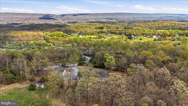 379 JURA DR, Hedgesville, WV 25427