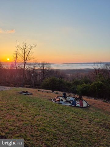 379 JURA DR, Hedgesville, WV 25427