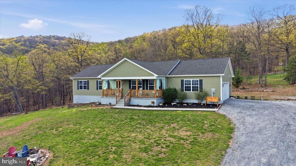 379 JURA DR, Hedgesville, WV 25427