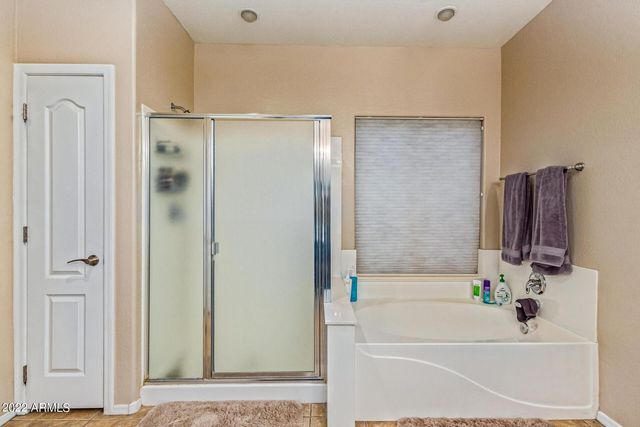 6551 S Four Peaks Place, Chandler, AZ 85249