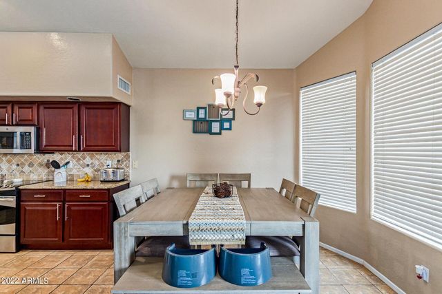 6551 S Four Peaks Place, Chandler, AZ 85249