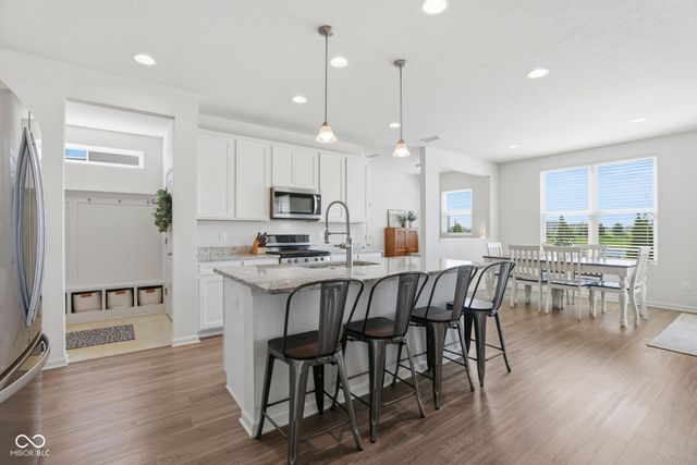 9287 Prospect Way, Avon, IN 46123