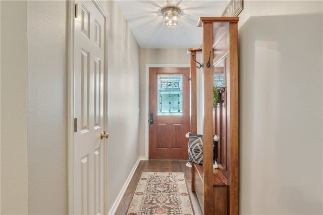 1811 Harris Drive, College Station, TX 77845