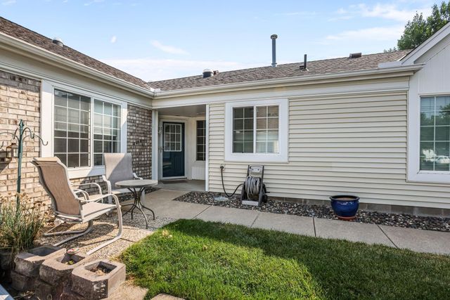 9300 Prairieview Trail N, Champlin, MN 55316