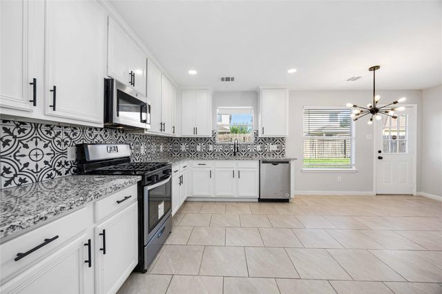 10123 Twila Springs Court, Houston, TX 77095