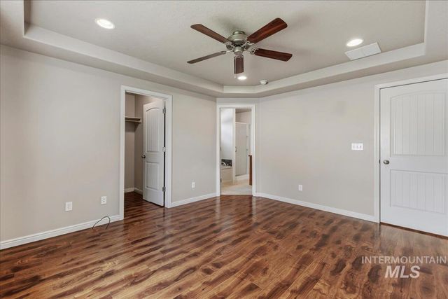 1927 S Sandcrest Drive, Nampa, ID 83686