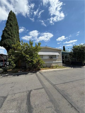 320 N Park Vista SPC 81 81, Anaheim, CA 92806