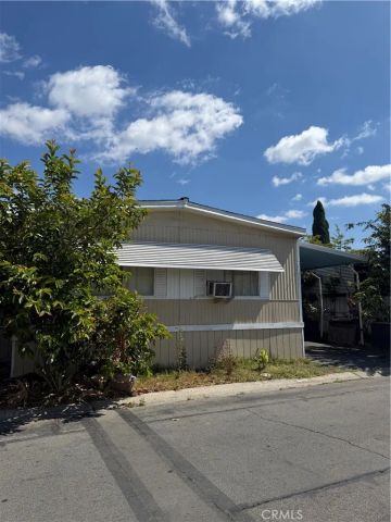 320 N Park Vista SPC 81 81, Anaheim, CA 92806