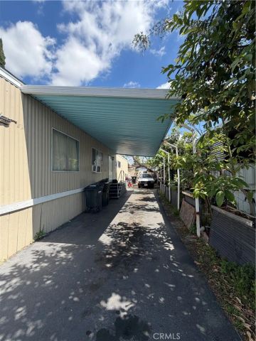 320 N Park Vista SPC 81 81, Anaheim, CA 92806