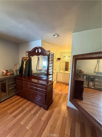 320 N Park Vista SPC 81 81, Anaheim, CA 92806
