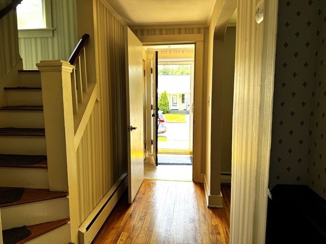 4 Wayne Avenue, Claremont, NH 03743
