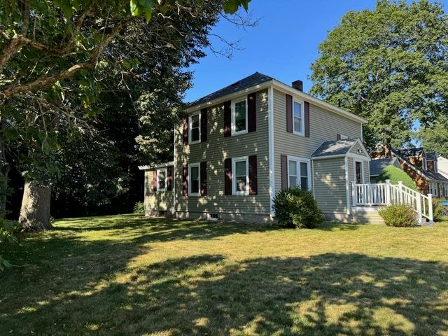 4 Wayne Avenue, Claremont, NH 03743