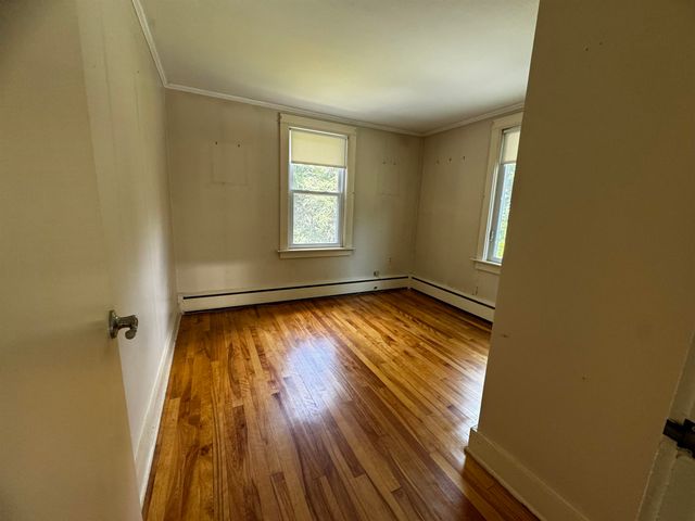 4 Wayne Avenue, Claremont, NH 03743