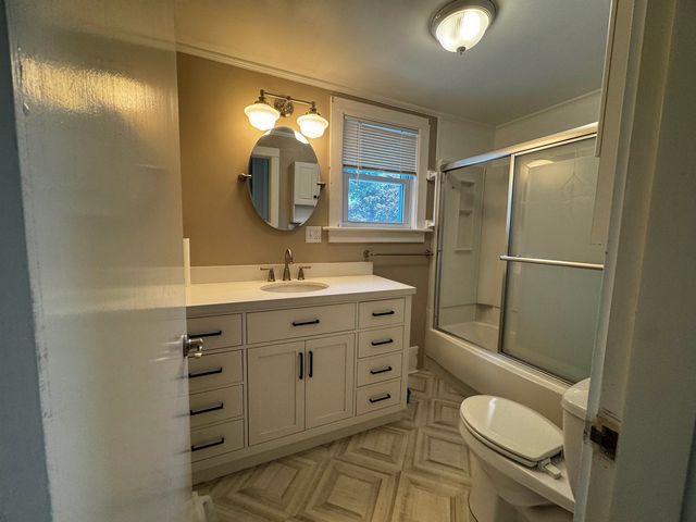 4 Wayne Avenue, Claremont, NH 03743