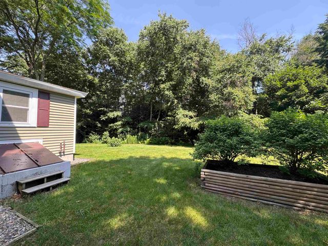 4 Wayne Avenue, Claremont, NH 03743