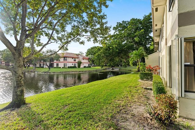 2969 Carambola Circle S, Coconut Creek, FL 33066