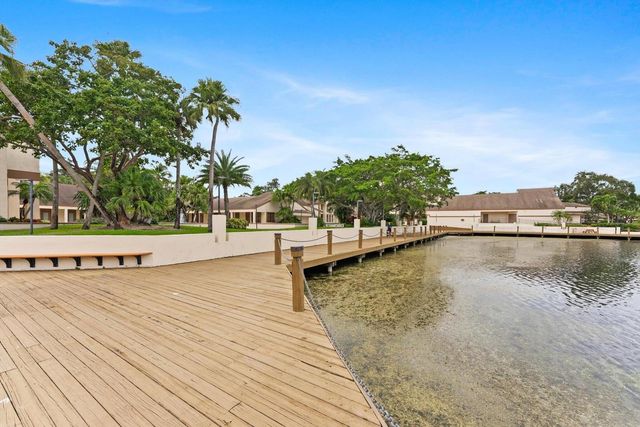 2969 Carambola Circle S, Coconut Creek, FL 33066