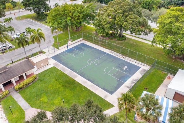 2969 Carambola Circle S, Coconut Creek, FL 33066